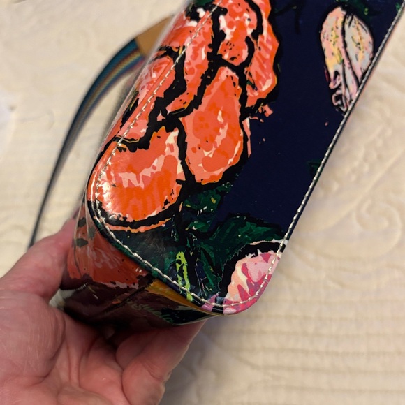 Gorgeous Everleigh Consuela Vibrant Floral Downtown Crossbody Bag - Picture 5 of 7